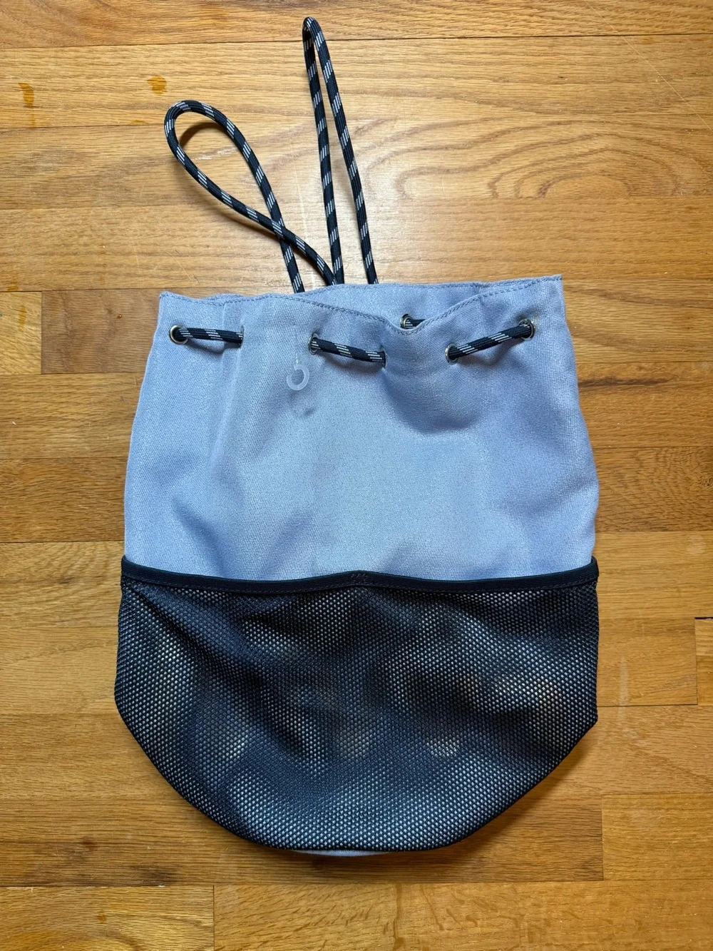 Ivivva by Lululemon blue Sal to Shine bucket bag sac Hard to Find